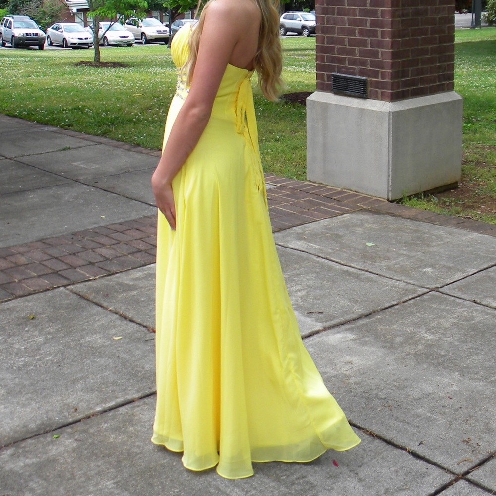 Yellow prom dress